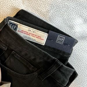 BNWT - GAP JEANS - sky high jeggings